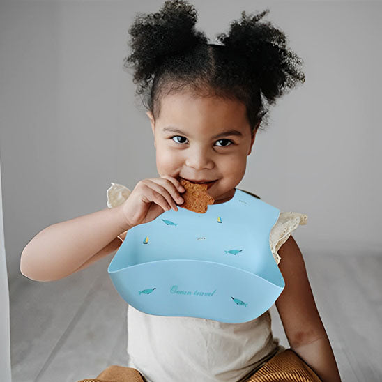 Bavoir bébé silicone imperméable dauphin bleu