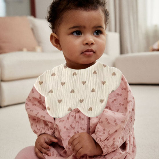 Bavoir bébé petit cœur