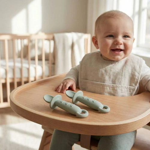 Couvert bébé ergonomique vert