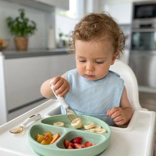 Couvert pour bébé ergonomique avec banane