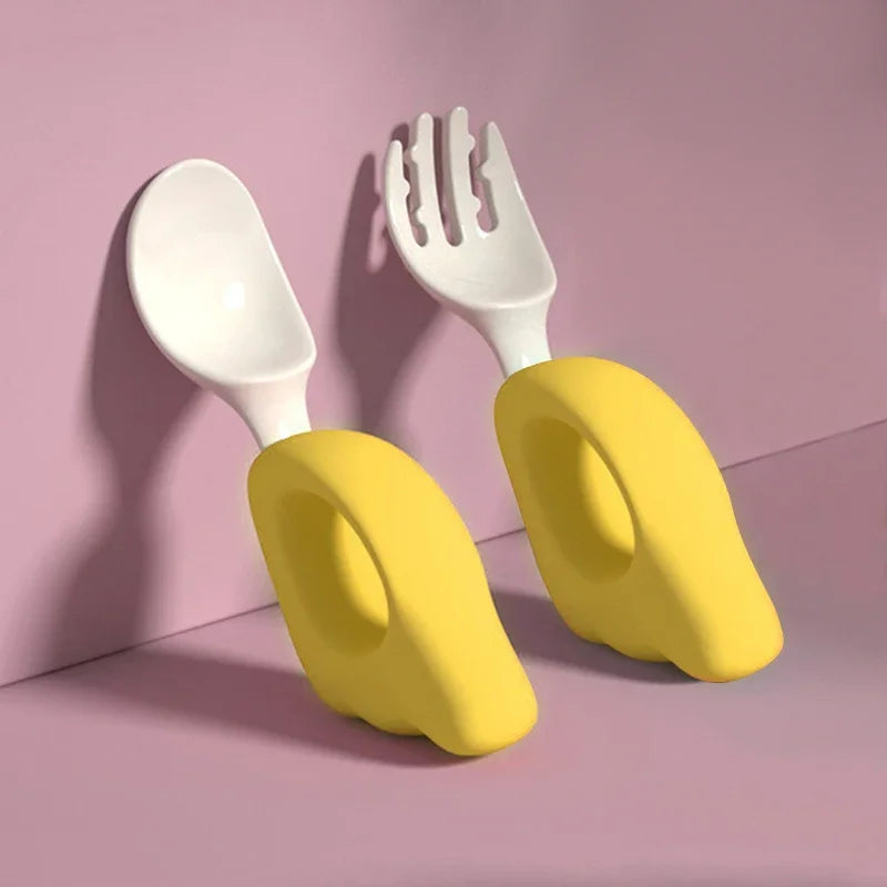 couvert pour bébé ergonomiques sécurisés jaune