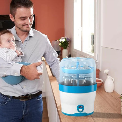 Stérilisateur biberon bébé avec papa