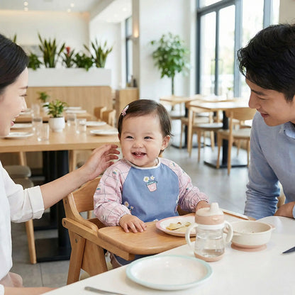 Bavoir imperméable bébé Olivia avec fleurs