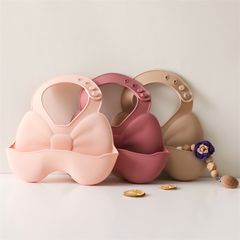 Bavoirs imperméables charlotte trois couleurs