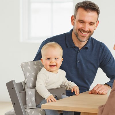 Chaise haute avec coussin pour bébé comfortable