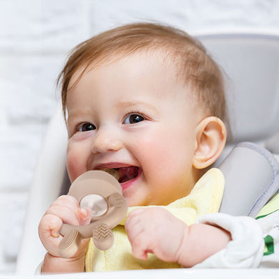 Grignoteuse bébé lapin souriant