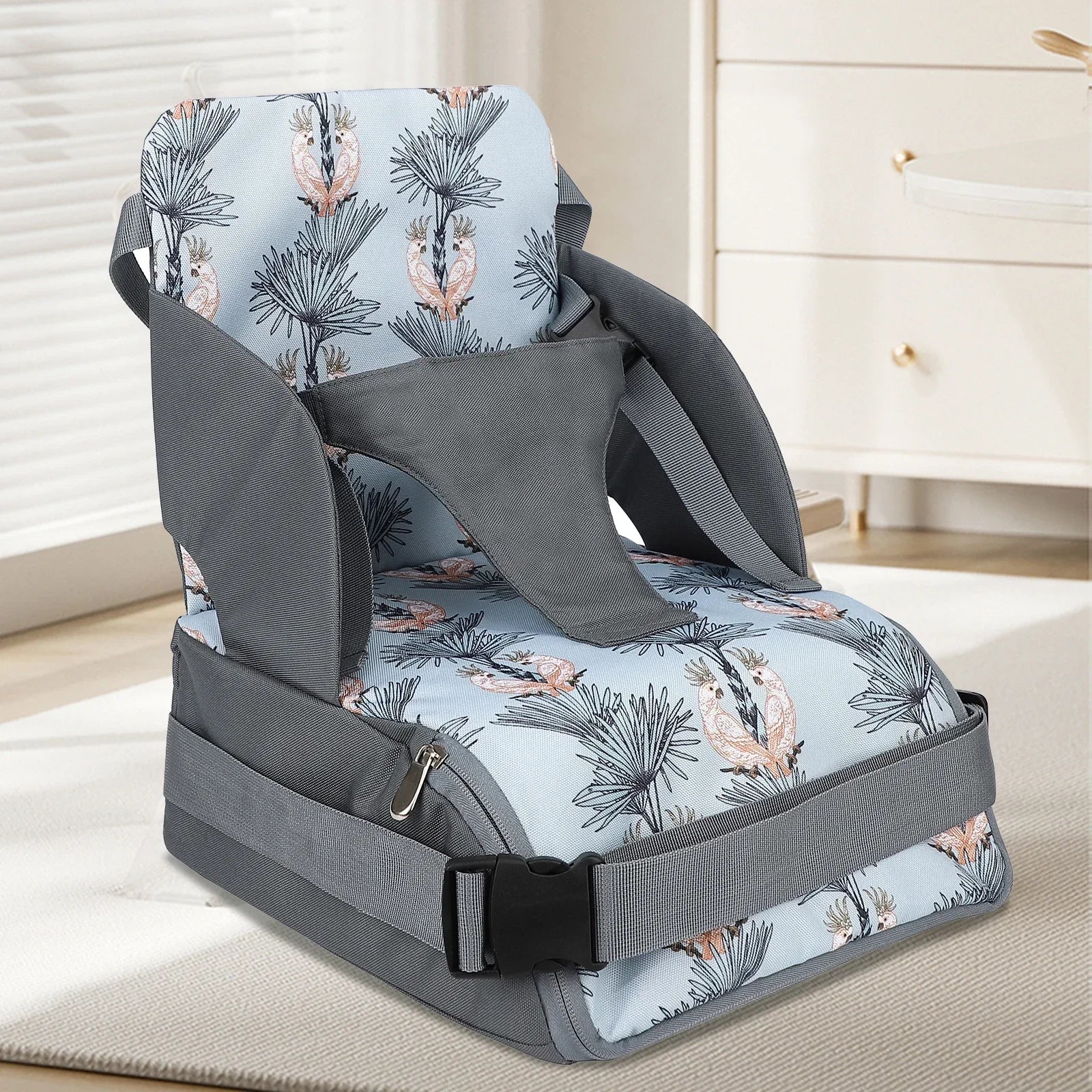Rehausseur chaise magnifique perroquet