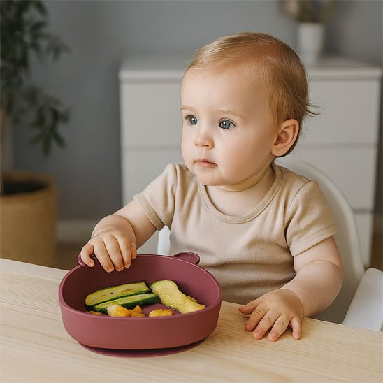 Assiette bébé ventouse antidérapante ourson avec légumes