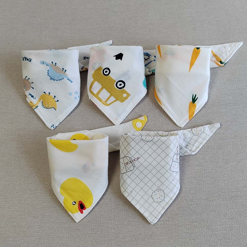 Bavoir bébé bandana coton avec carotte