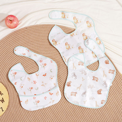 Bavoir bébé imperméable avec poche de récupérarion bleu pâle