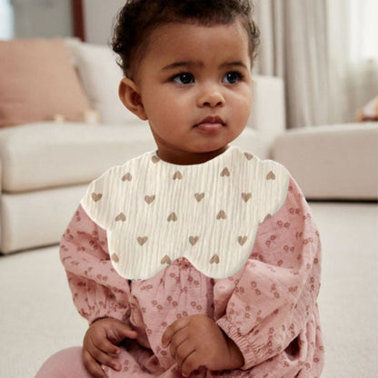 Bavoir bébé petit cœur