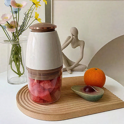 Bébé mixeur silencieux avec fruits blanc