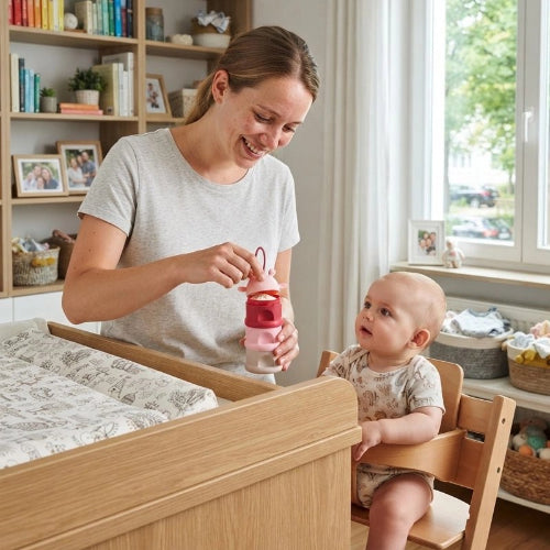 Boite doseuse lait avec bébé et maman