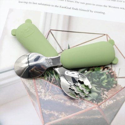 Couvert bébé​ Ergonomique vert