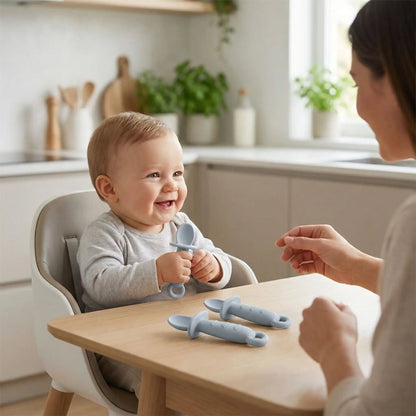 Couvert bébé ergonomique bleu