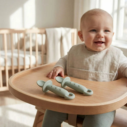 Couvert bébé ergonomique vert