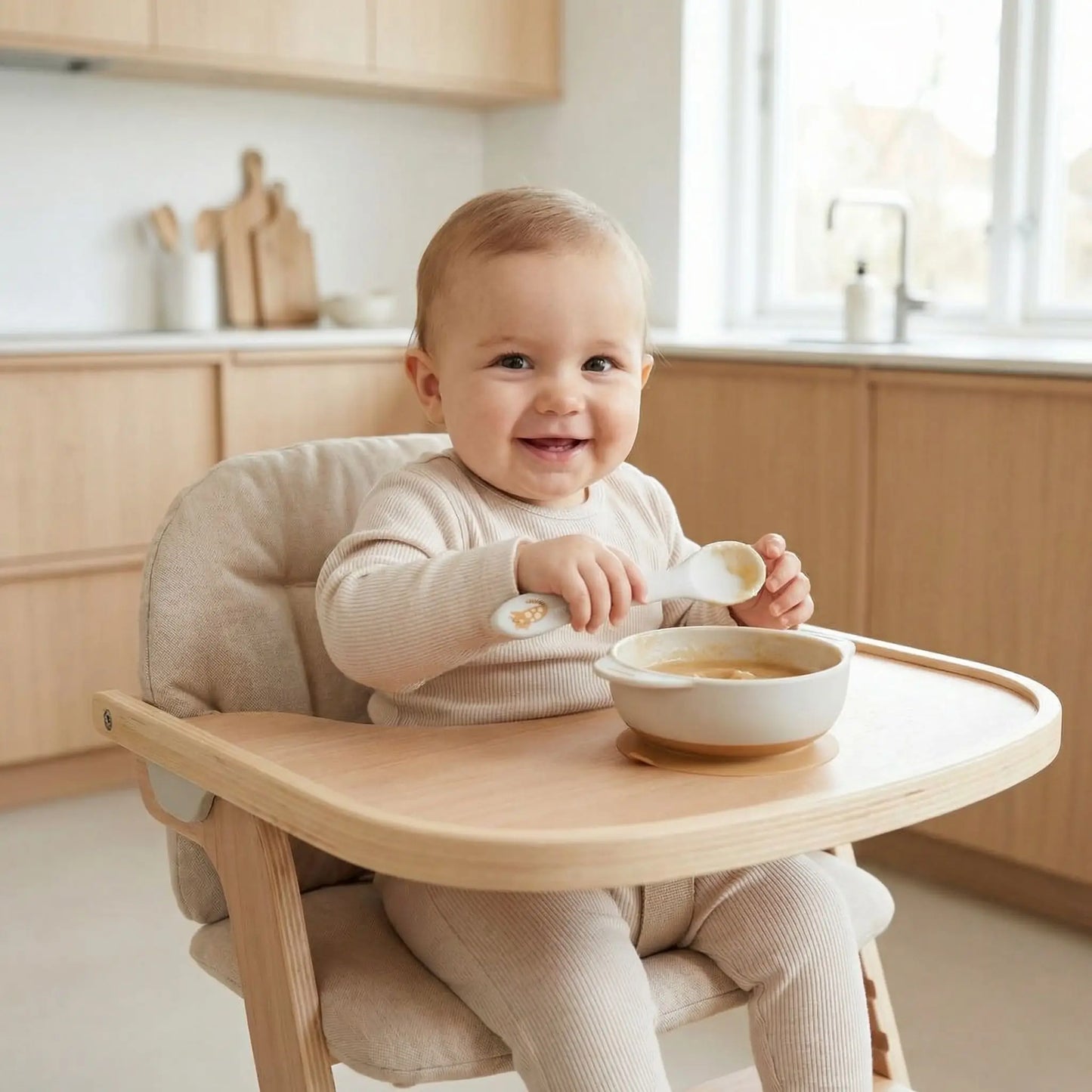 Couvert ergonomique bébé gris