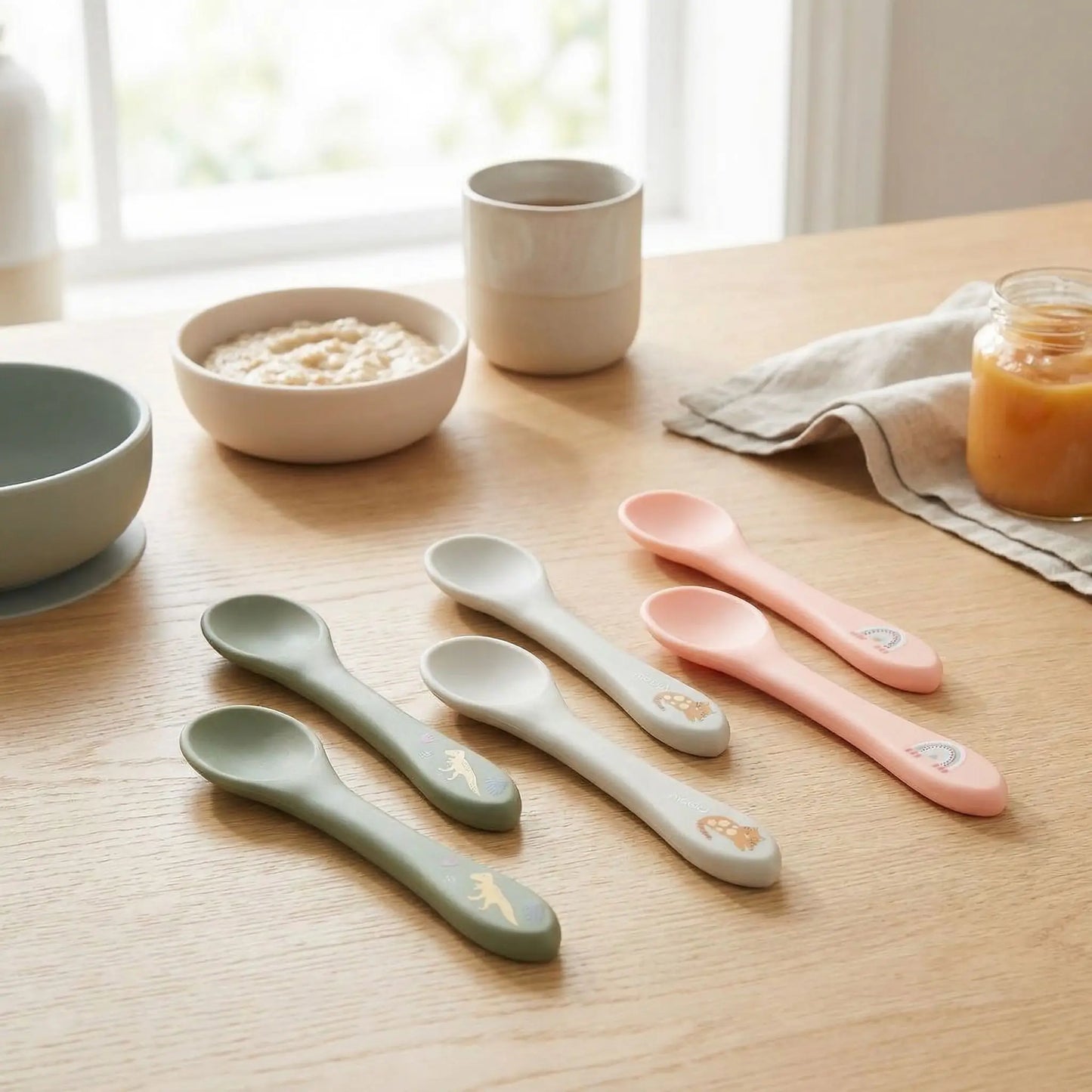 Couvert ergonomique bébé vert rose gris