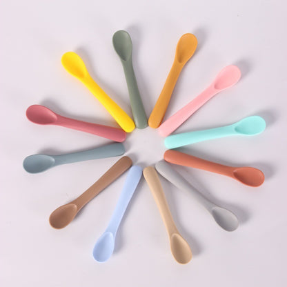 Couverts bébé ergonomiques plusieur couleurs