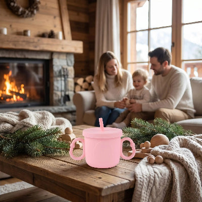 Gobelet anti fuite bébé adapté aux petites mains rose