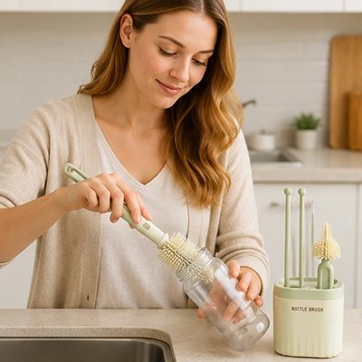 Goupillon biberon ultra efficace manche vert