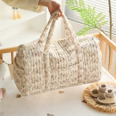 Sac à langer muticompartiments avec poigner