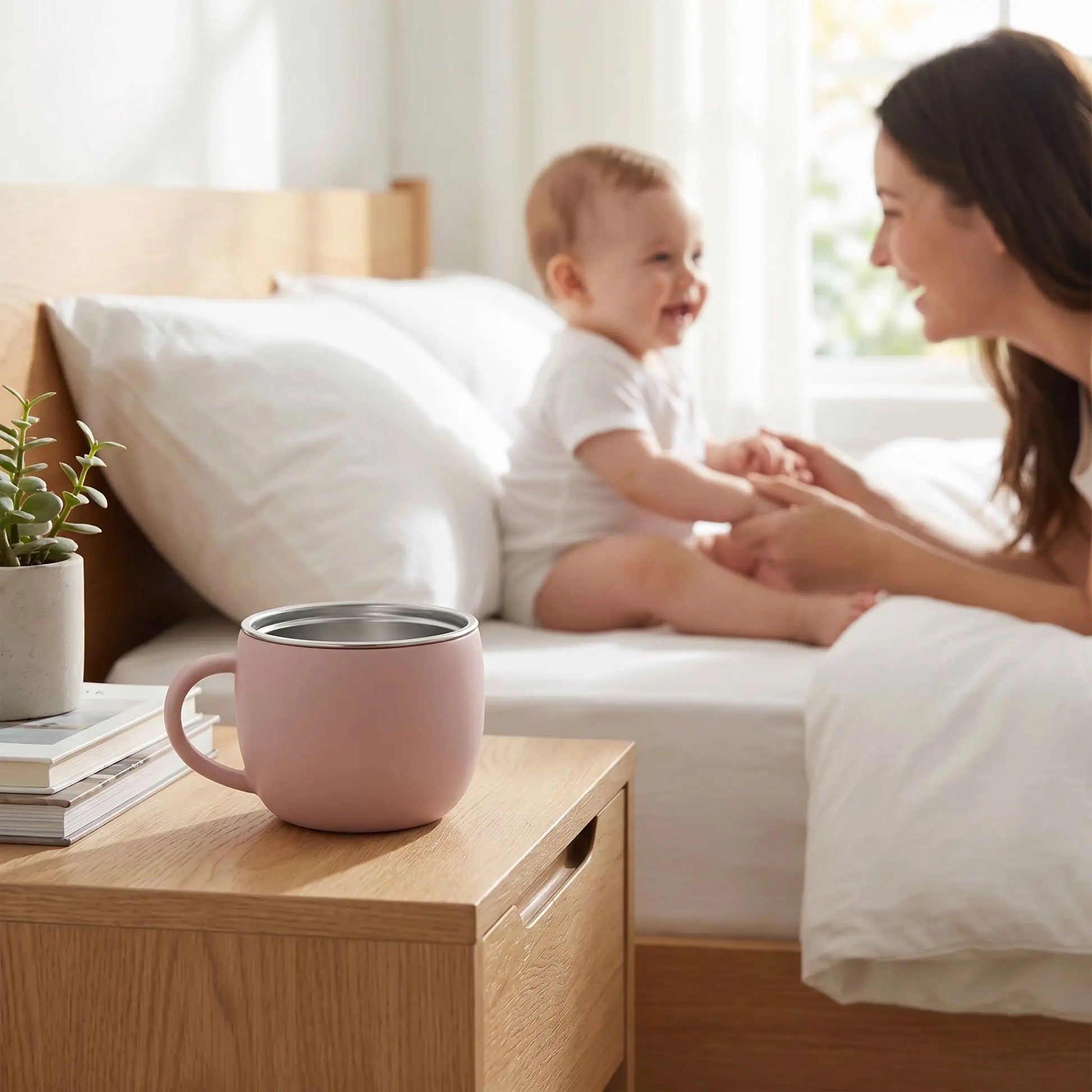 Tasse d'apprentissage acier hinoxydable couleur rose pâle