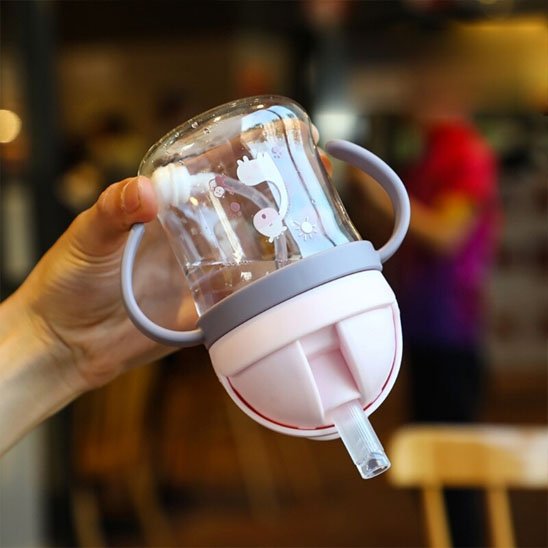 Tasse d'apprentissage couvercle rose