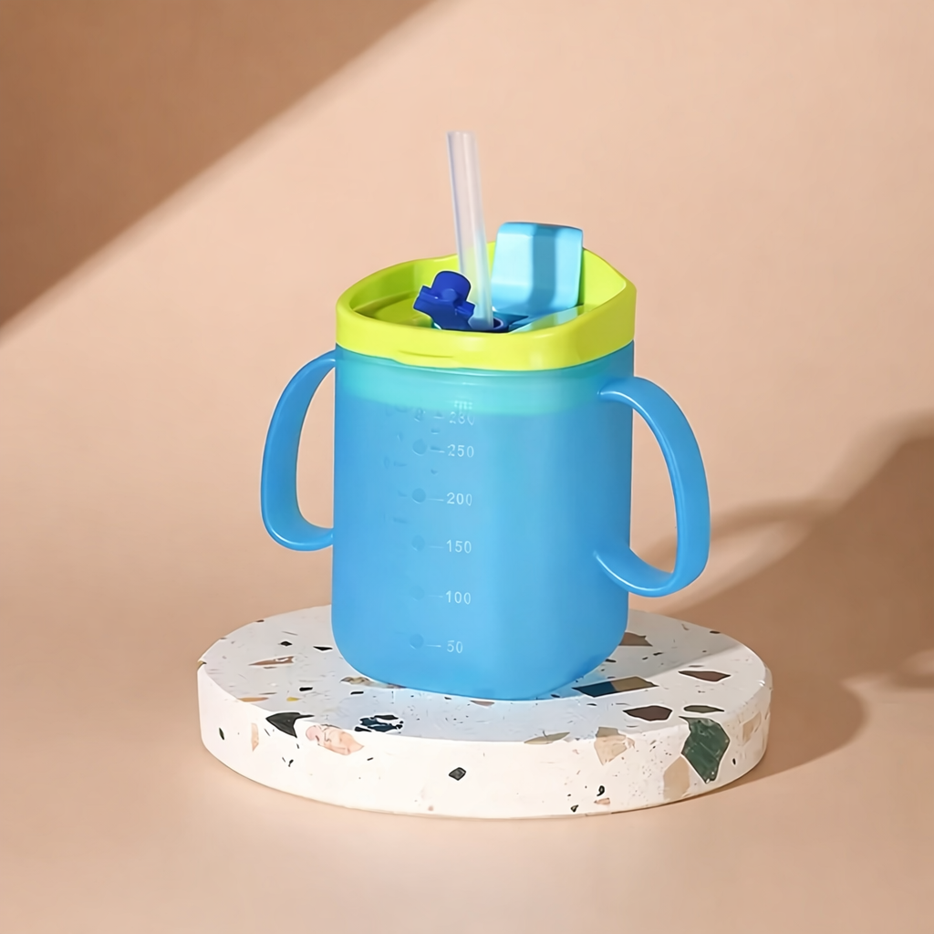 Tasse pour bébé évolutive bleu