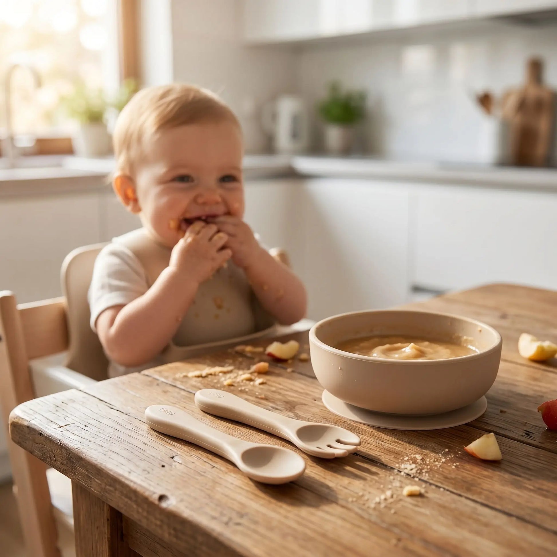 Ustensile cuisine bébé silicone beige