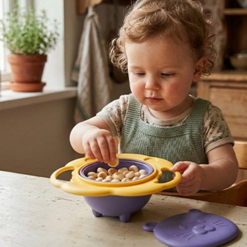 vaisselle bébé contour jaune premier repas sûrs et amusant avec céréal